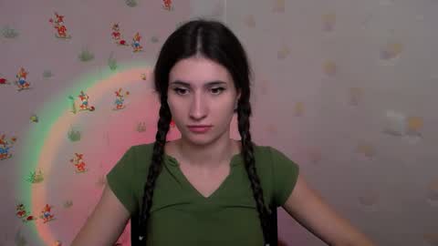 Laura online show from December 20, 10:08 am