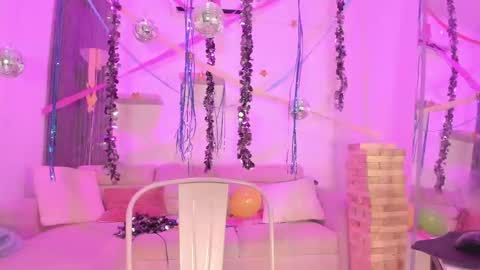 Lau online show from September 25, 1:10 pm