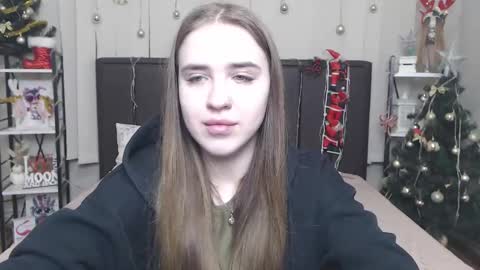 LauraHlot online show from January 8, 6:23 pm