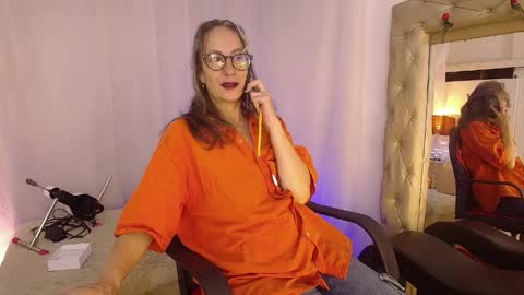 Laura Sofia online show from May 7, 2:16 am
