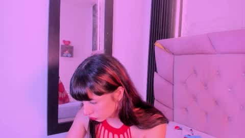 Laurem online show from October 25, 8:59 pm