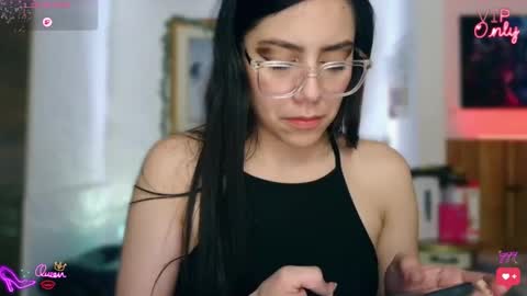 Lauren online show from May 16, 6:27 am