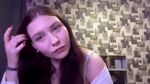 Hannah online show from September 24, 4:28 pm