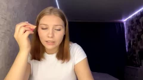 Hannah online show from October 22, 4:12 pm