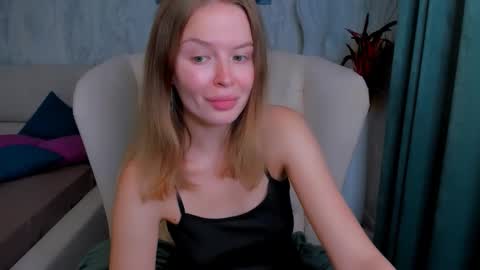 Snapshot of laurennhill chatting on September 21, 1:04 am laurennhill online show from September 21, 1:04 am