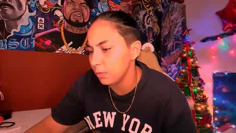 Laurent online show from January 12, 3:01 am