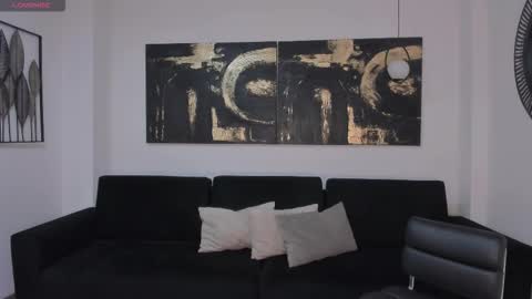 Lau  online show from January 10, 2:49 am