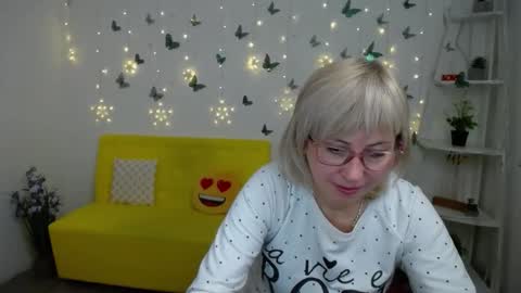 Lauren online show from March 2, 7:15 am