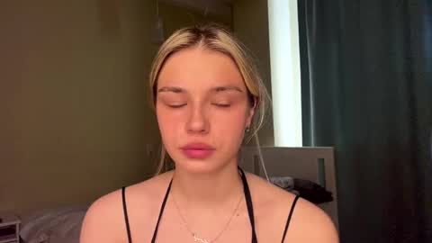 Bella online show from May 5, 8:17 am