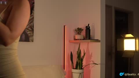 laurita_4 online show from May 26, 1:54 pm