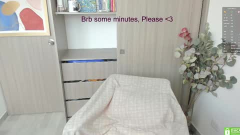 Lauryn online show from May 15, 5:59 pm