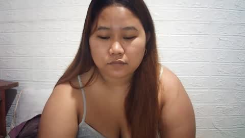 lavalyn214 online show from August 1, 2:13 am