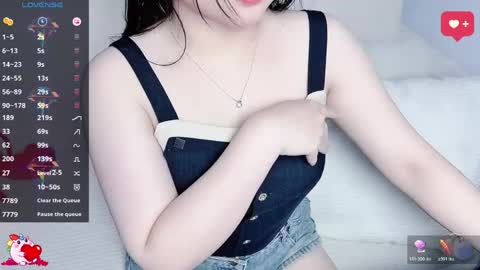 Tina online show from May 28, 6:28 pm