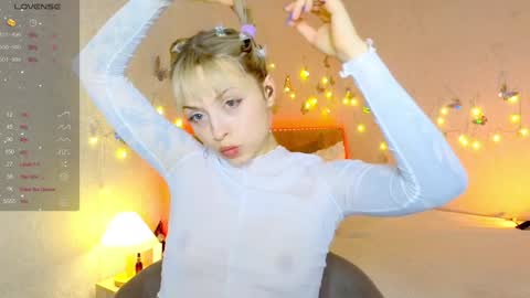 Melissa online show from January 12, 3:24 pm