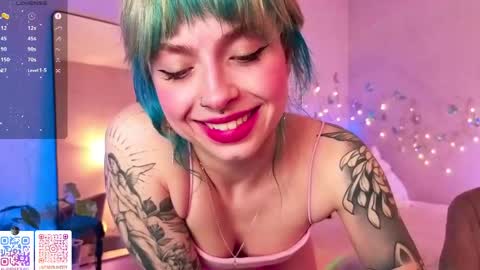 Melissa online show from May 14, 7:09 pm
