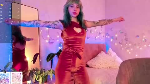 Melissa online show from May 13, 7:08 pm