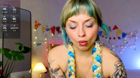 Melissa online show from October 24, 2:13 pm