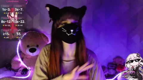 lavessa online show from April 7, 8:33 pm