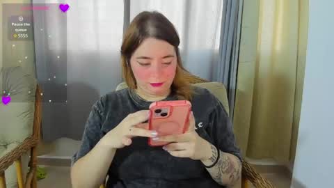 laylaah online show from May 26, 9:36 pm