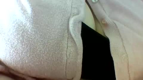 layannalea online show from May 25, 9:36 pm