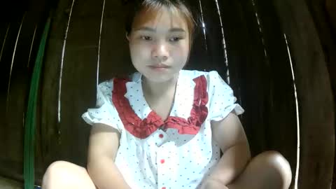 layla_999 online show from May 29, 12:08 am