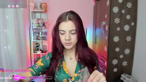 Layla online show from November 18, 2:51 pm