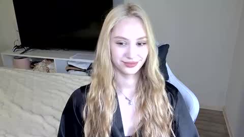 LaylaPretty001 online show from May 28, 5:05 am