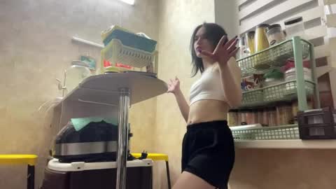 Luna online show from March 27, 5:57 pm