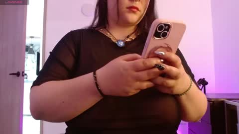 Vannessa  online show from May 15, 2:31 pm
