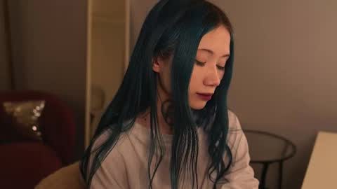 felixe online show from November 8, 11:15 am