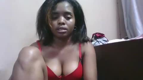 lea96546 online show from March 18, 8:41 am