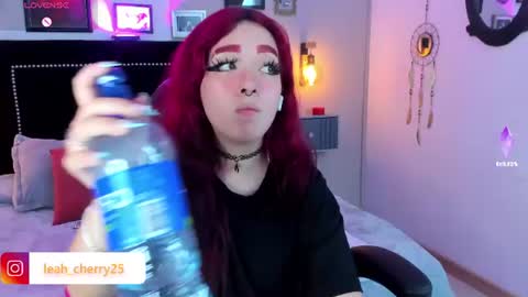 Leah online show from June 14, 12:30 am