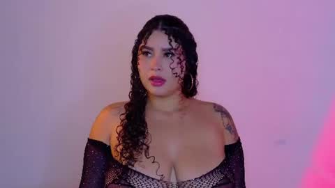 LEAH ANGEL online show from July 15, 10:42 am