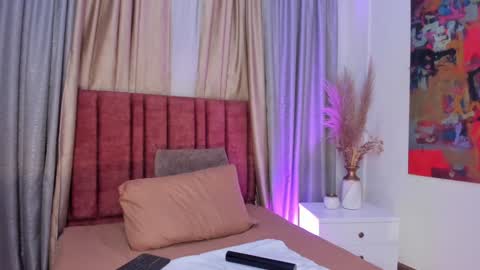 Leah Carter online show from January 18, 6:10 pm