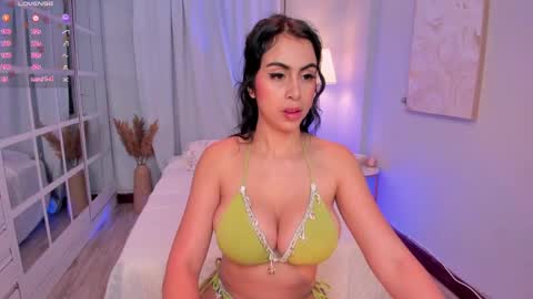 Leah Jones online show from April 22, 6:32 am