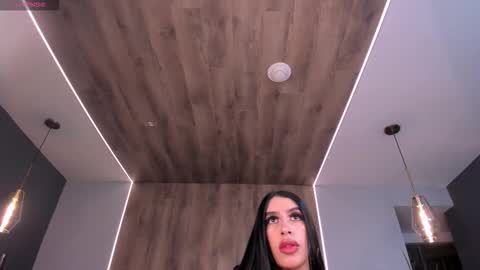 leahlombardi_ online show from October 8, 3:11 am