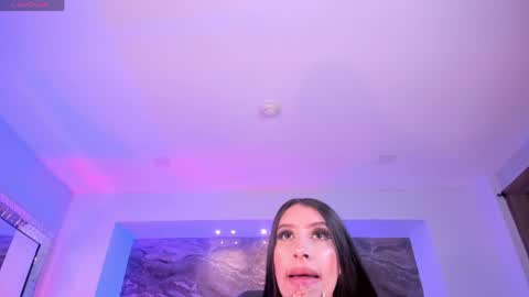 leahlombardi_ online show from May 17, 3:27 am