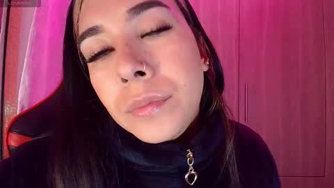 leah online show from March 14, 10:16 am