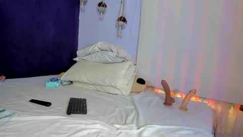 Hey Im Lea online show from May 13, 4:35 pm