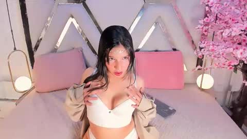     online show from March 27, 2:07 pm