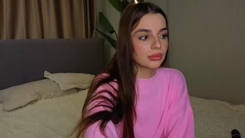 Sophie online show from May 1, 9:07 pm