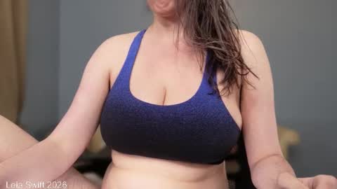 Leia Swift online show from March 22, 5:41 pm