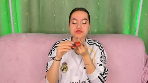 leiawow online show from May 22, 8:56 am