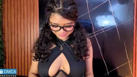 Leidy online show from May 6, 11:14 am