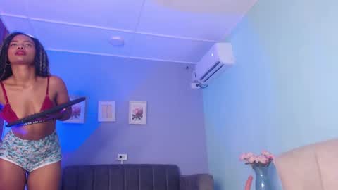 leidy_valencia online show from September 24, 1:32 pm