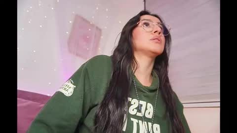 Leila online show from October 12, 11:12 am