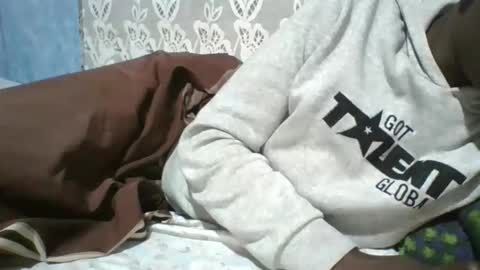 leilah_cute online show from March 8, 3:43 am