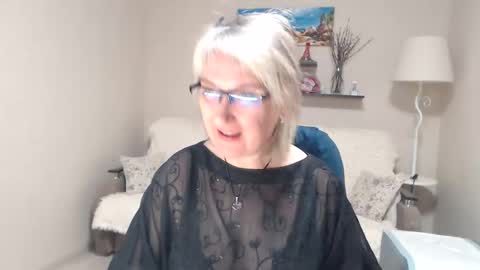 Leila Kinky online show from May 13, 6:08 am