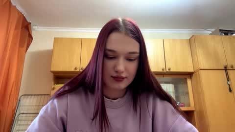 Lisa online show from January 12, 11:15 am