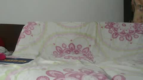 Snapshot of leishasoft1 chatting on September 29, 12:21 pm pamela online show from September 29, 12:21 pm